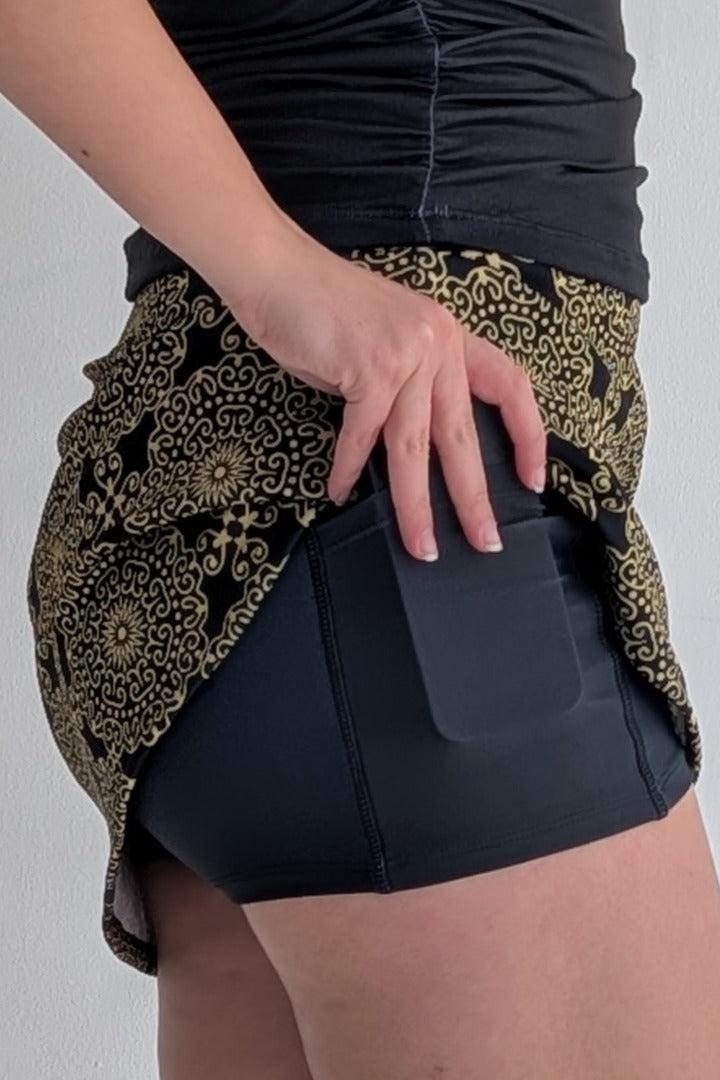 Charlotte-Gold Rush-Tapestry