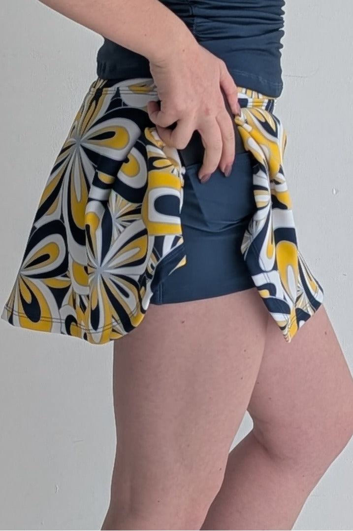 Farrah-Sapphire Glow-Groovy Flowers