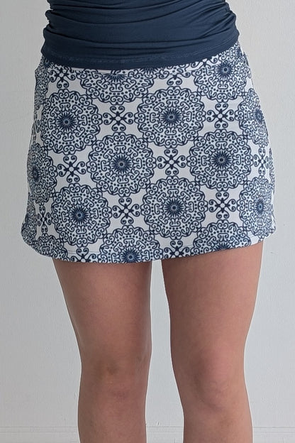 Charlotte-Sapphire-Tapestry