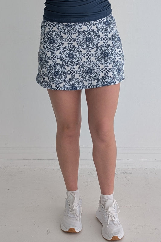 Charlotte-Sapphire-Tapestry