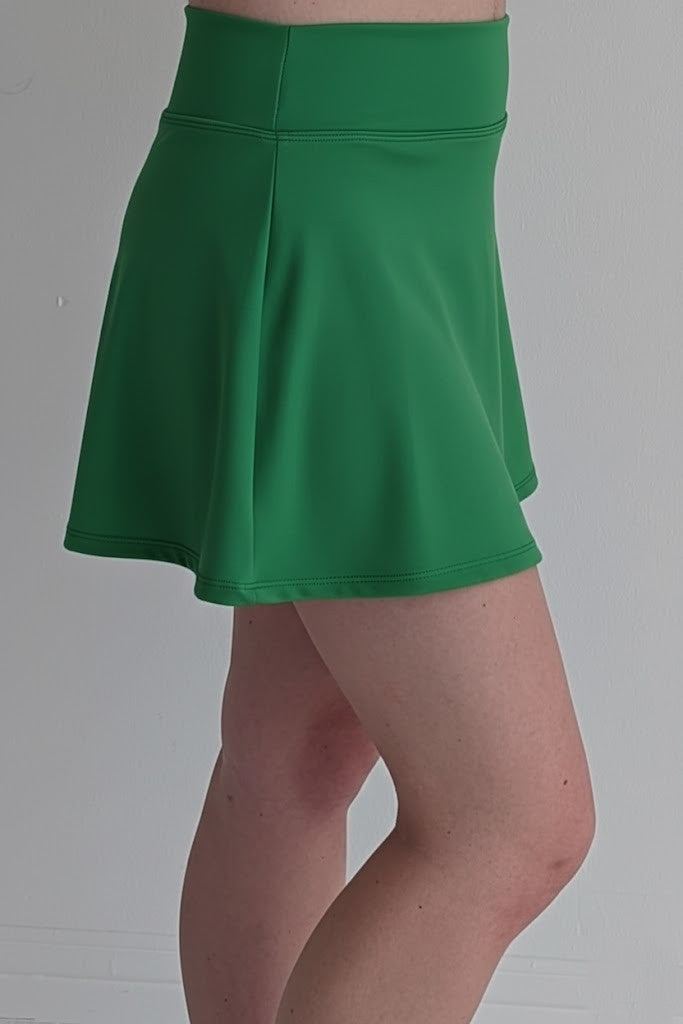 Dolly-Emerald-Classic