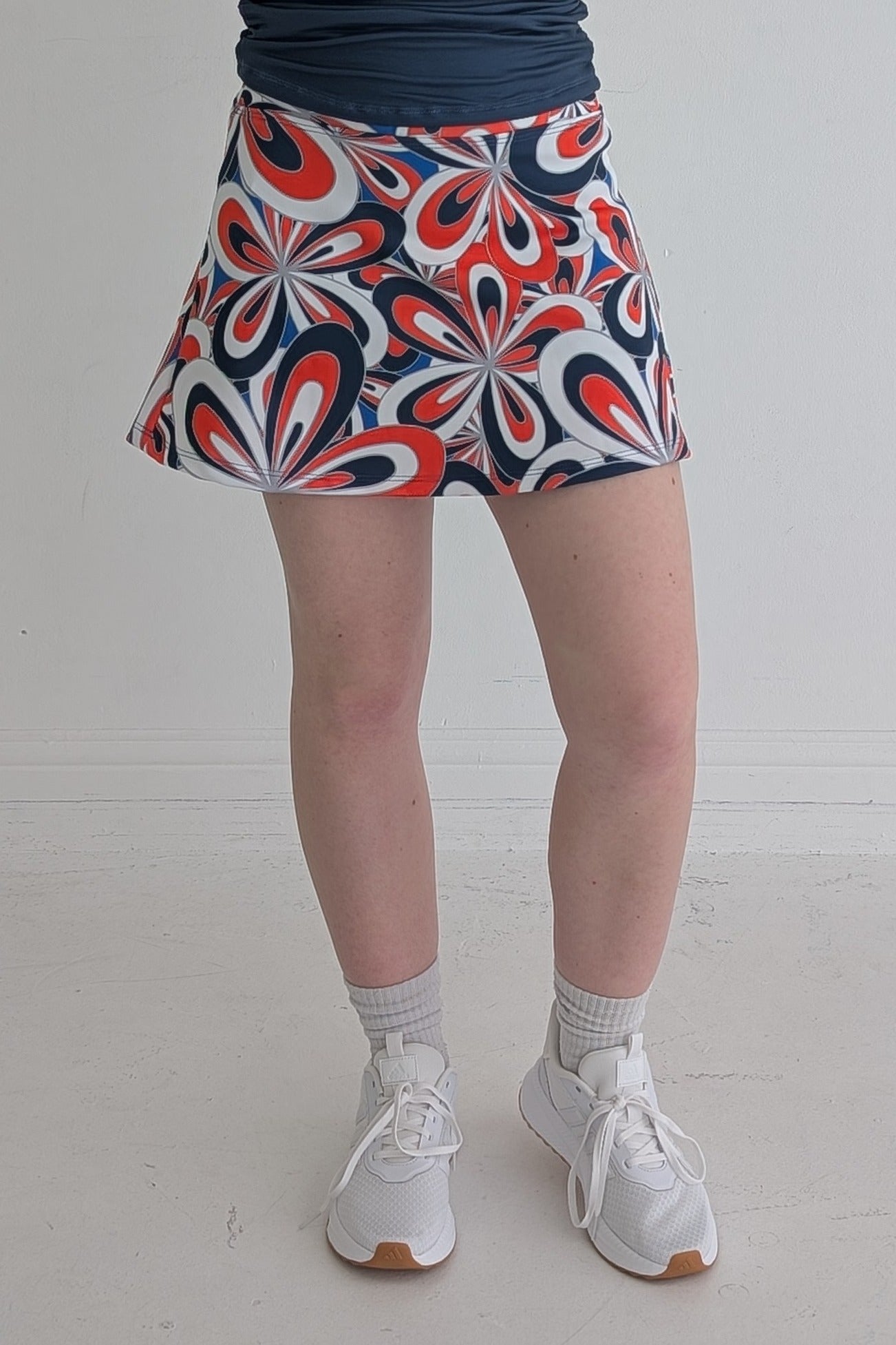 Dolly-Sapphire Twist-Groovy Flowers