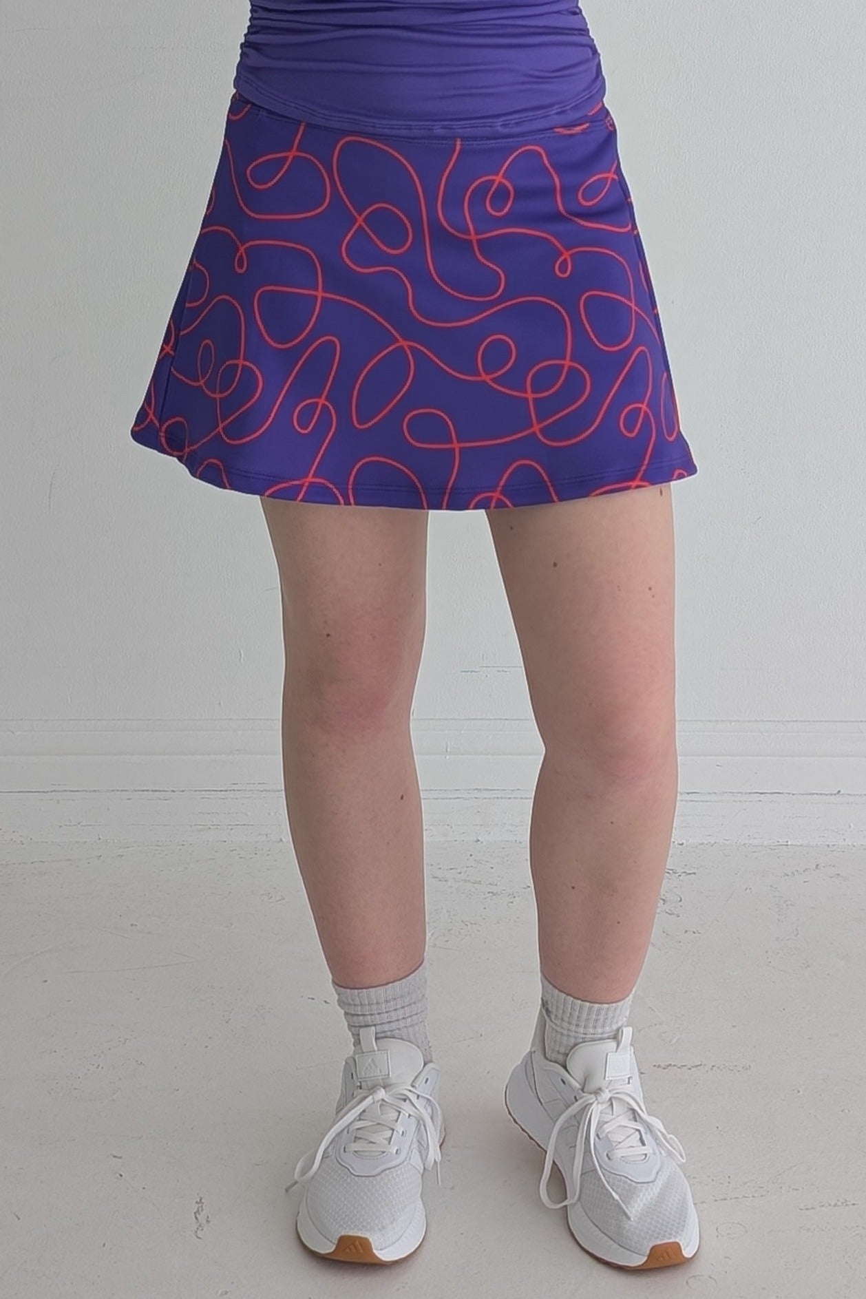 Dolly-Violet Twist-Scribbles