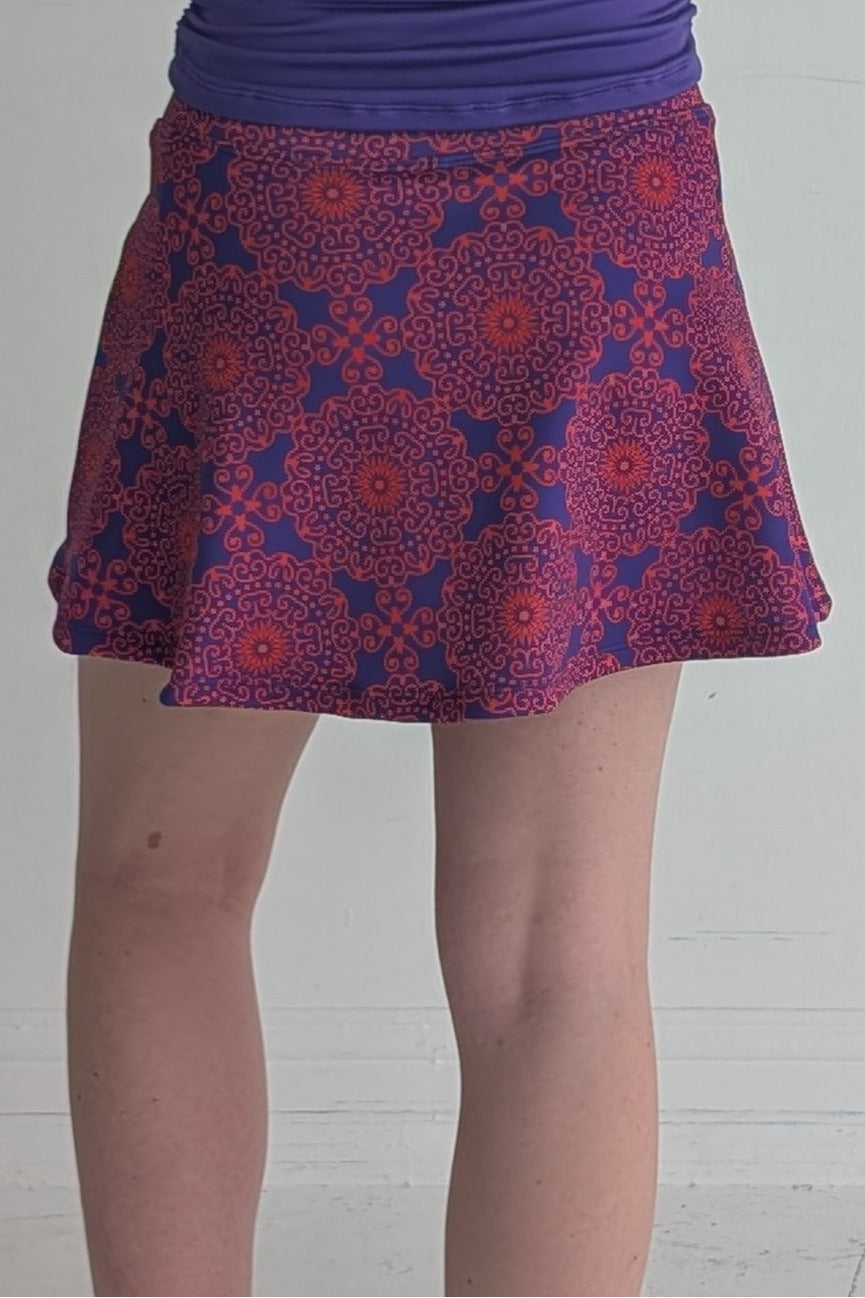 Dolly-Violet Twist-Tapestry