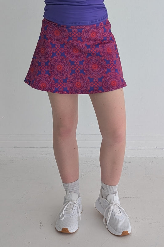 Dolly-Violet Twist-Tapestry