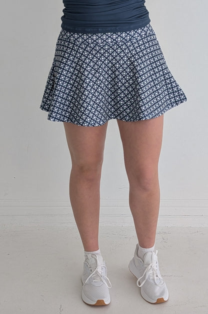 Farrah-Sapphire-Dot Dot Dot