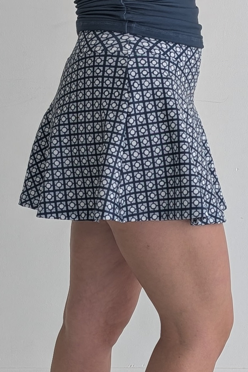 Farrah-Sapphire-Dot Dot Dot