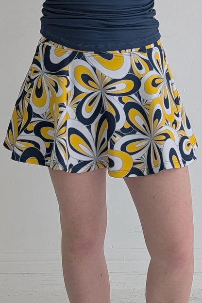 Farrah-Sapphire Glow-Groovy Flowers