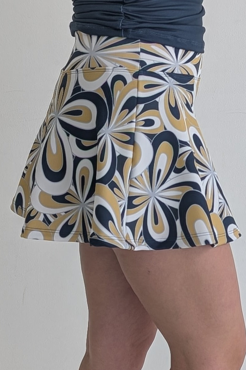 Farrah-Sapphire Shimmer-Groovy Flowers