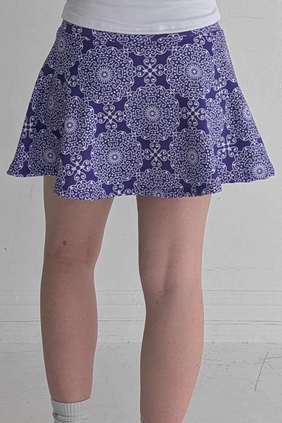 Farrah-Violet-Tapestry